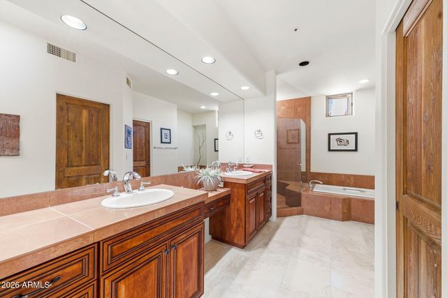 10231 E OLD TRAIL Road 33, Scottsdale, AZ 85262