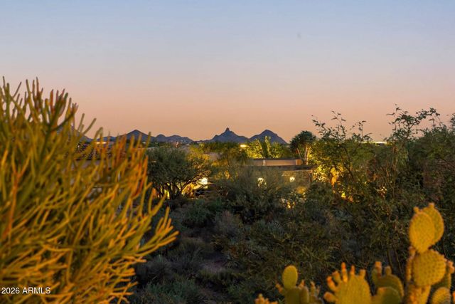 10231 E OLD TRAIL Road 33, Scottsdale, AZ 85262