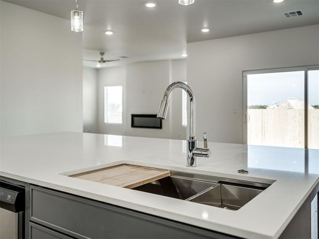 4205 NW 180th Street, Edmond, OK 73012