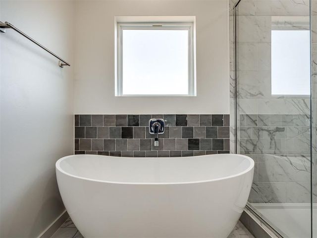 4205 NW 180th Street, Edmond, OK 73012