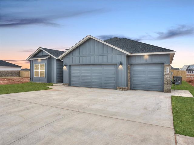 4205 NW 180th Street, Edmond, OK 73012