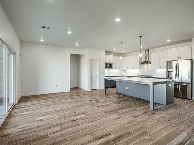 4205 NW 180th Street, Edmond, OK 73012