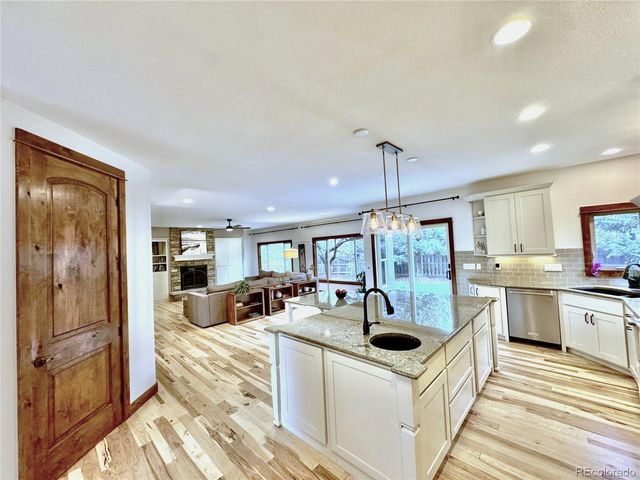 472 Durango Avenue, Broomfield, CO 80020