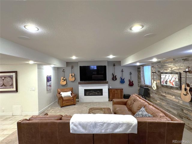 472 Durango Avenue, Broomfield, CO 80020