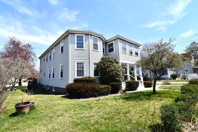 98 Dean Street 2, Norwood, MA 02062