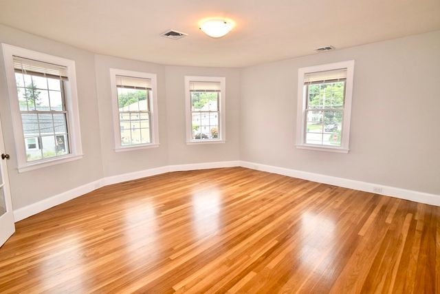 98 Dean Street 2, Norwood, MA 02062