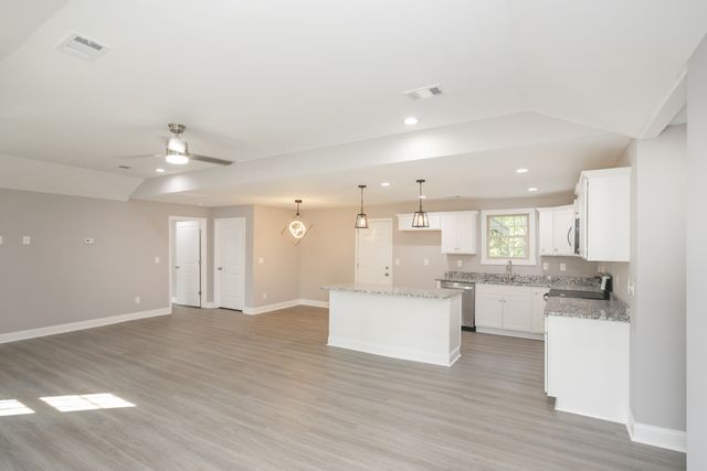 1229 Berwick Trl, Madison, TN 37115