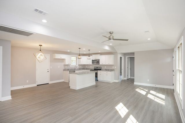 1229 Berwick Trl, Madison, TN 37115