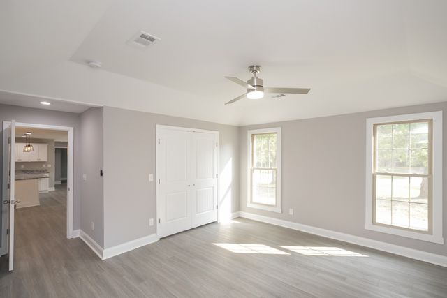 1229 Berwick Trl, Madison, TN 37115