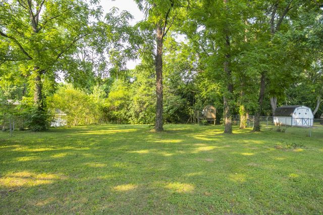 1229 Berwick Trl, Madison, TN 37115