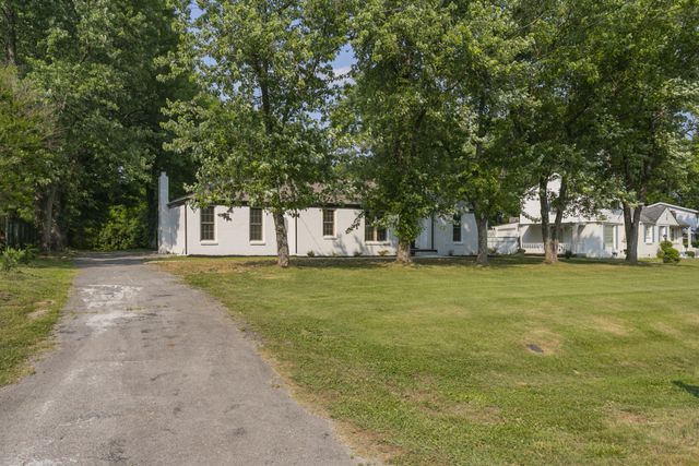 1229 Berwick Trl, Madison, TN 37115