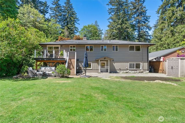 17202 3rd Avenue NW, Shoreline, WA 98177