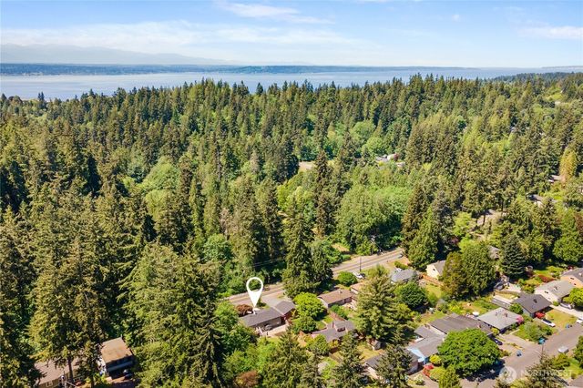 17202 3rd Avenue NW, Shoreline, WA 98177