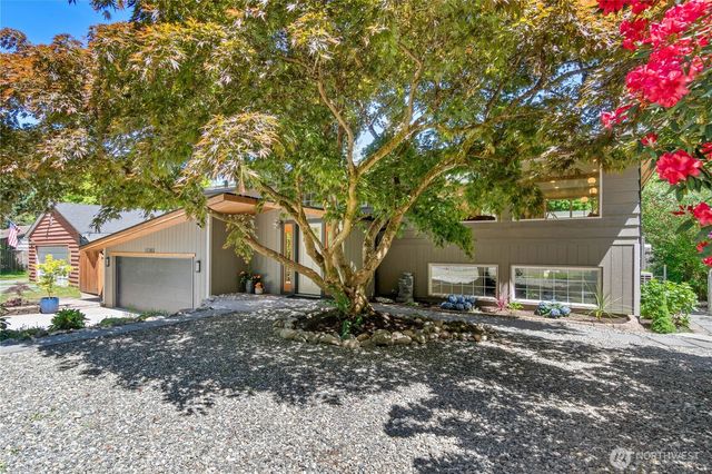 17202 3rd Avenue NW, Shoreline, WA 98177