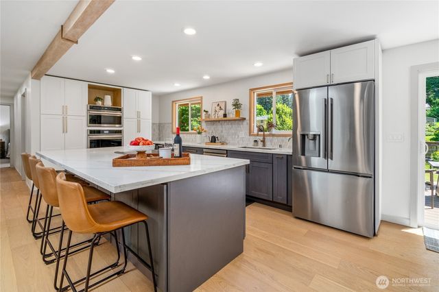 17202 3rd Avenue NW, Shoreline, WA 98177
