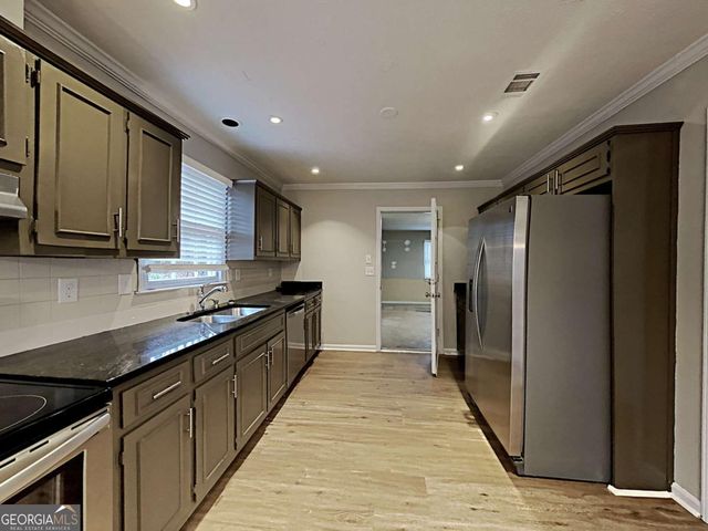 820 Providence Drive, Lawrenceville, GA 30044