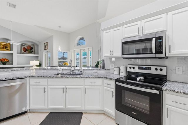 761 CHAMBERLIN TRAIL, St Cloud, FL 34772