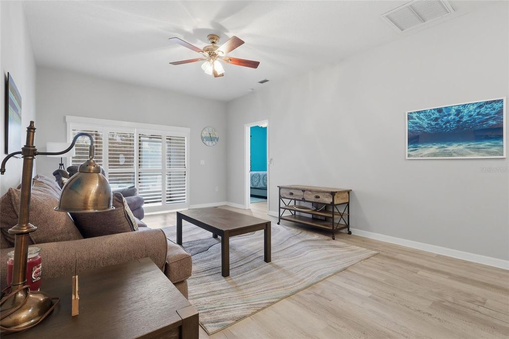 Image 16 of property listing at 2711 73RD COURT W 115, Bradenton, FL 34209