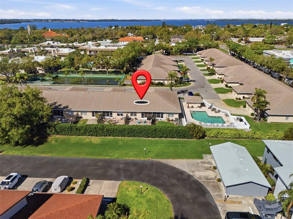 Image 3 of property listing at 2711 73RD COURT W 115, Bradenton, FL 34209