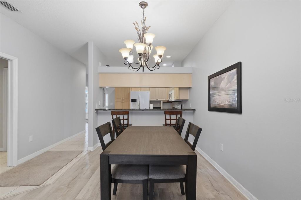 Image 24 of property listing at 2711 73RD COURT W 115, Bradenton, FL 34209