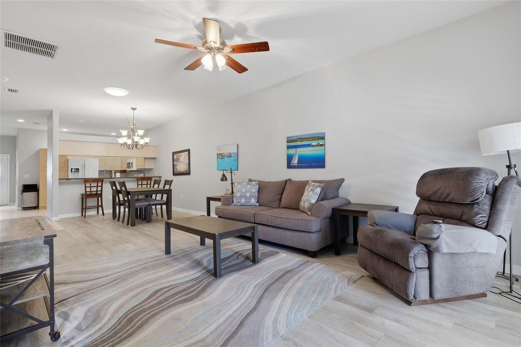 Image 6 of property listing at 2711 73RD COURT W 115, Bradenton, FL 34209