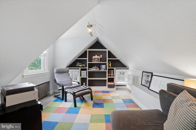 387 PENN RD, Wynnewood, PA 19096