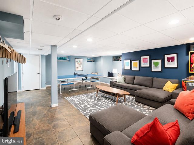 387 PENN RD, Wynnewood, PA 19096