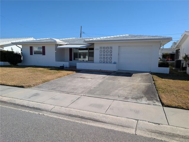 10139 44TH WAY N, Pinellas Park, FL 33782