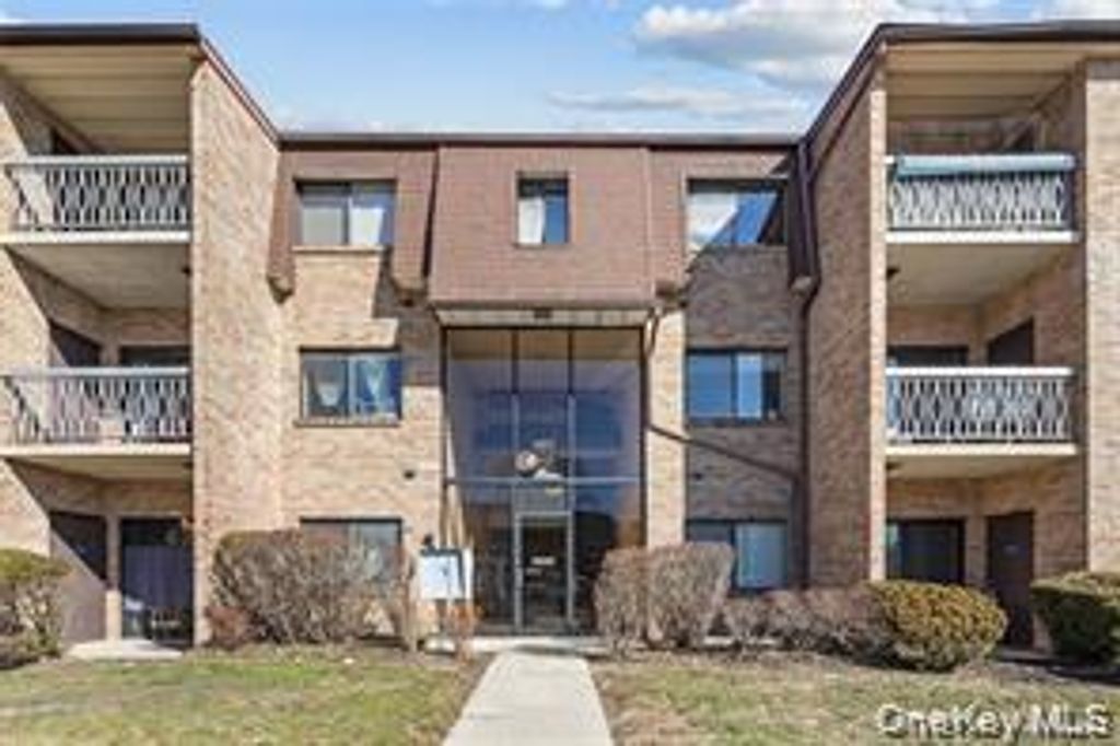 709 Kennedy Drive, Spring Valley, NY 10977