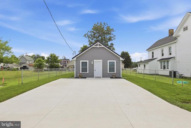 16 S RAILROAD AVE, Greenwood, DE 19950