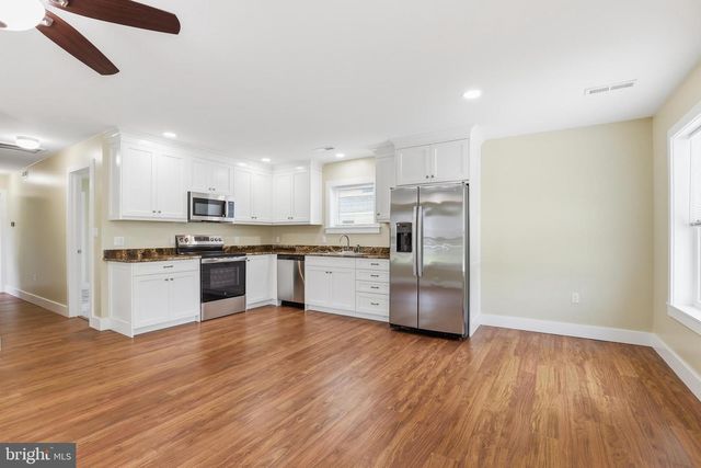 16 S RAILROAD AVE, Greenwood, DE 19950