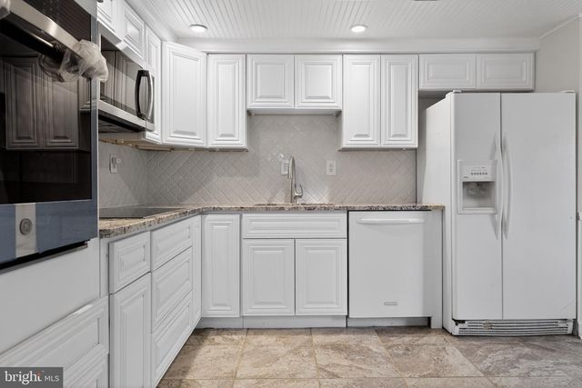 1700 GRANITE CT, Crofton, MD 21114