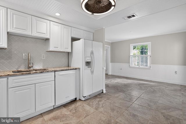 1700 GRANITE CT, Crofton, MD 21114