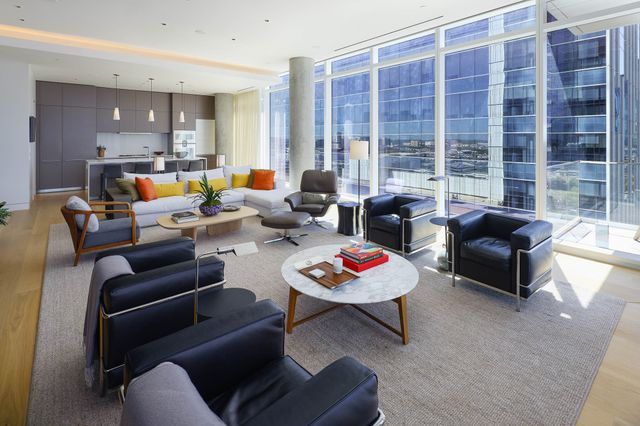 1747 Leonard Street 1102, Dallas, TX 75201