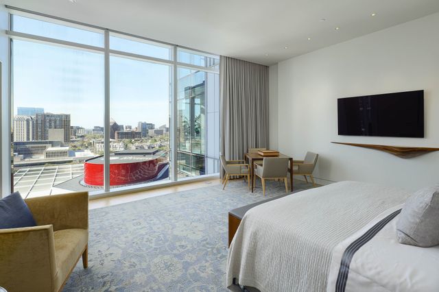 1747 Leonard Street 1102, Dallas, TX 75201