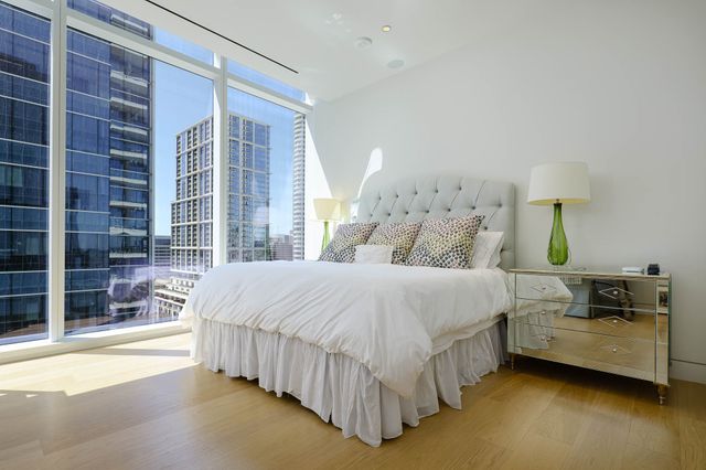 1747 Leonard Street 1102, Dallas, TX 75201