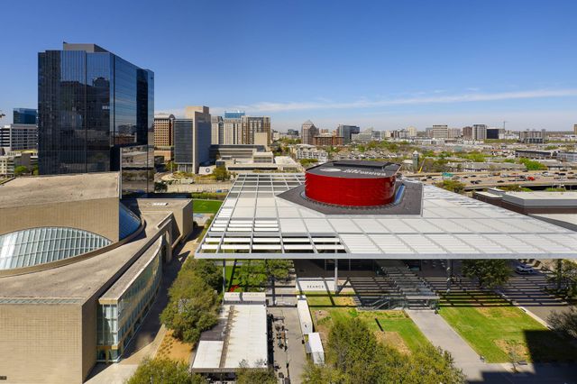 1747 Leonard Street 1102, Dallas, TX 75201