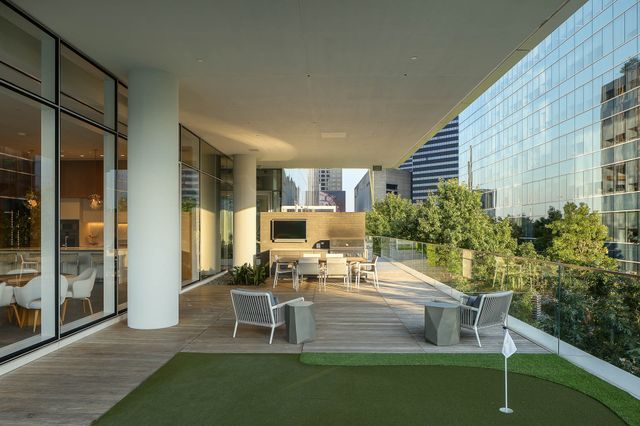 1747 Leonard Street 1102, Dallas, TX 75201