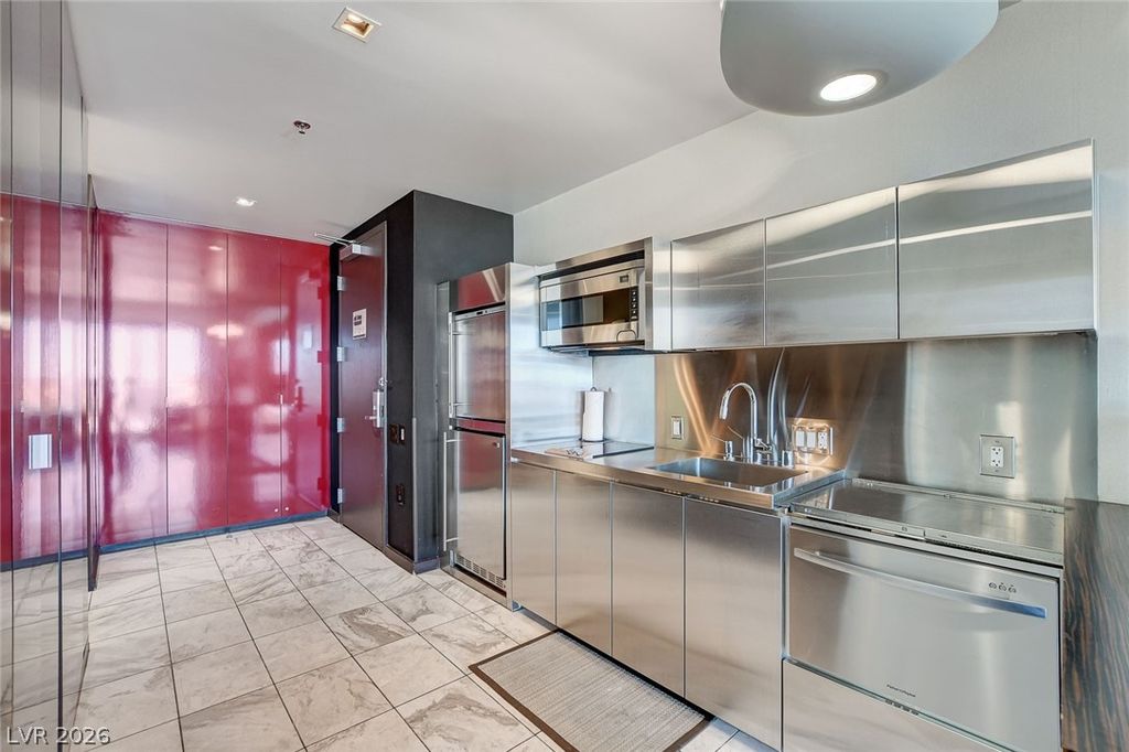 Image 20 of property listing at 4381 West Flamingo Road 1218, Las Vegas, NV 89103