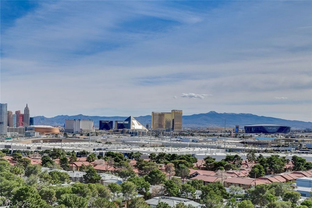 Image 39 of property listing at 4381 West Flamingo Road 1218, Las Vegas, NV 89103