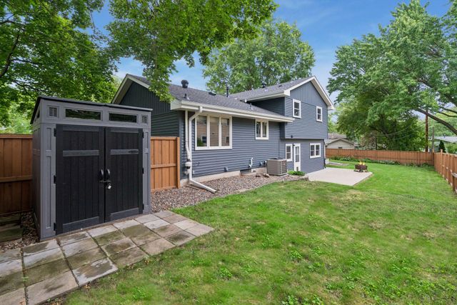 3909 Xylon Avenue N, New Hope, MN 55427