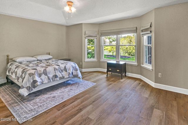 952 BLACKBERRY Lane, Jacksonville, FL 32259