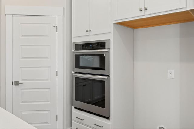 8601 Connor Court, North Charleston, SC 29406
