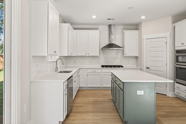 8601 Connor Court, North Charleston, SC 29406