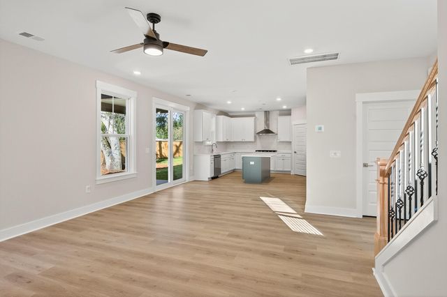 8601 Connor Court, North Charleston, SC 29406