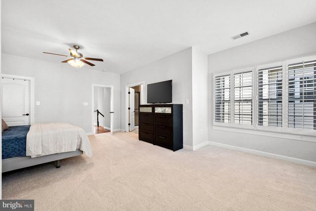 4165 JEREMY GRV, Fairfax, VA 22030