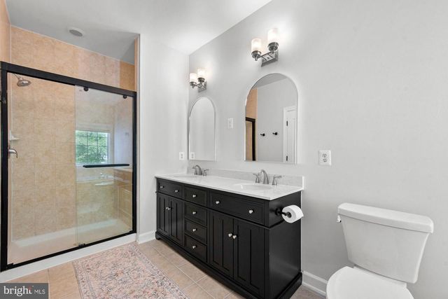 4165 JEREMY GRV, Fairfax, VA 22030