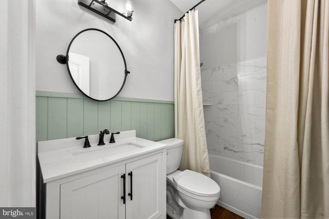 4165 JEREMY GRV, Fairfax, VA 22030