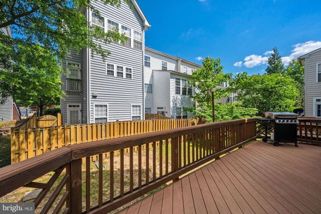 4165 JEREMY GRV, Fairfax, VA 22030