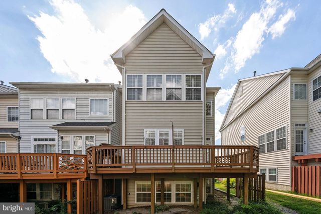 4165 JEREMY GRV, Fairfax, VA 22030